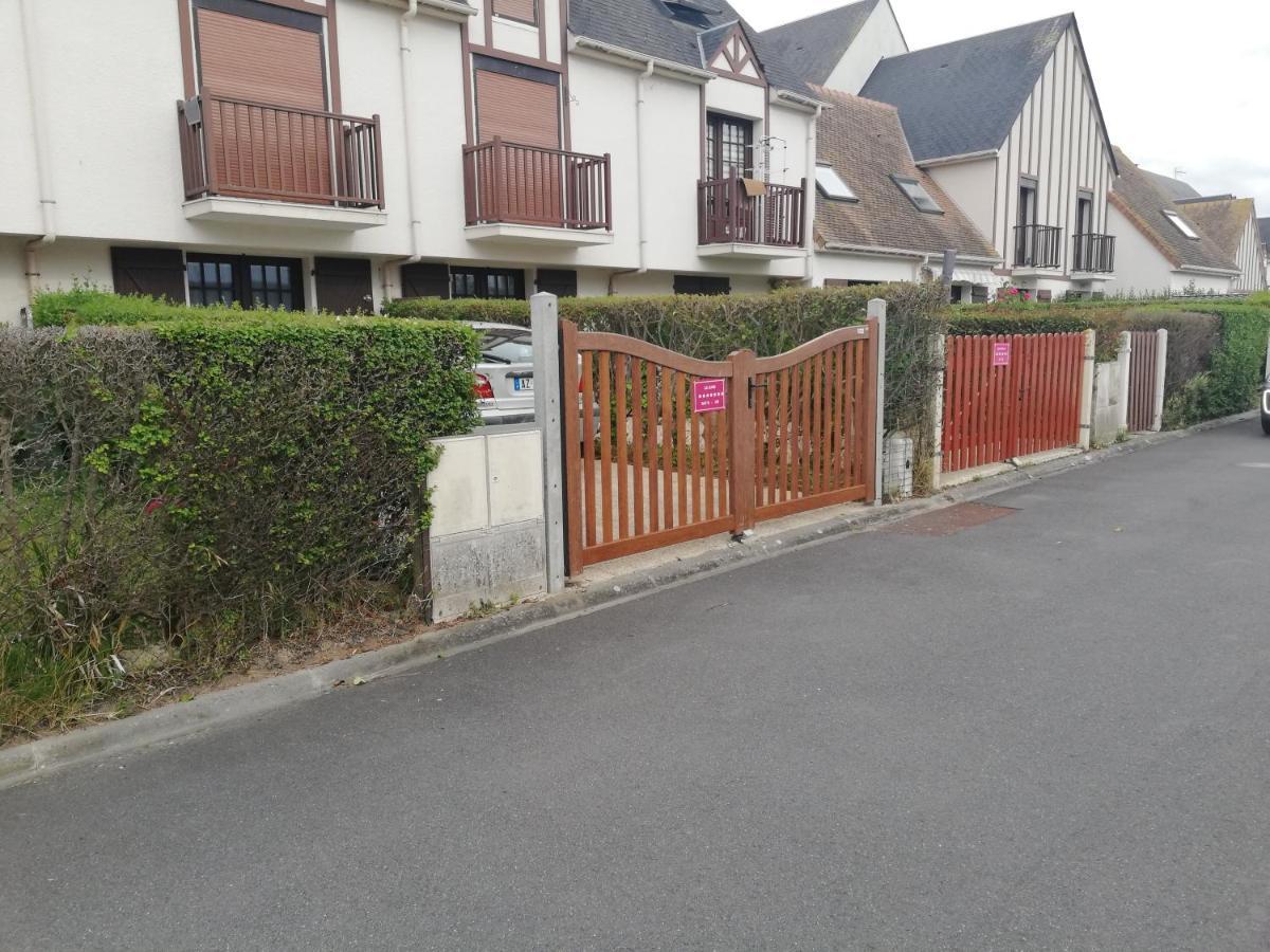 Apartament Juno Courseulles-sur-Mer Zewnętrze zdjęcie